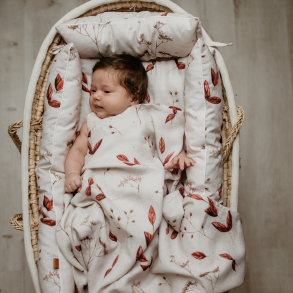 PREMIUM DOBELSTIDIG BABYNEST - Mantulilen