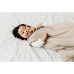 Sovepose med avtakbare armer 6-24mnd PINK 2.5TOG