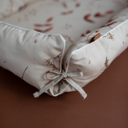 PREMIUM DOBELSTIDIG BABYNEST - Mantulilen