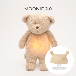PAKKEPRIS: MOONIE  2.0 ORGANIC SAND NATUR Sovebamse med lyd og nattlampe + MOMBELLA BITELEKE SAND