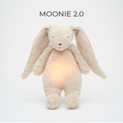 MOONIE KANIN 2.0 ORGANIC SAND Sovebamse med lyd og lys