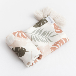 BABYTEPPE MED DEKORATIVE DUSKER JUNGLE BOOGIE / SWADDLE