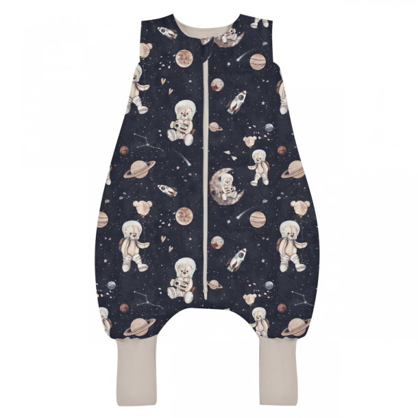 SOVEPOSE/NATTPOSE MED BEN 6-12mnd Space Teddy DARK 2.5TOG